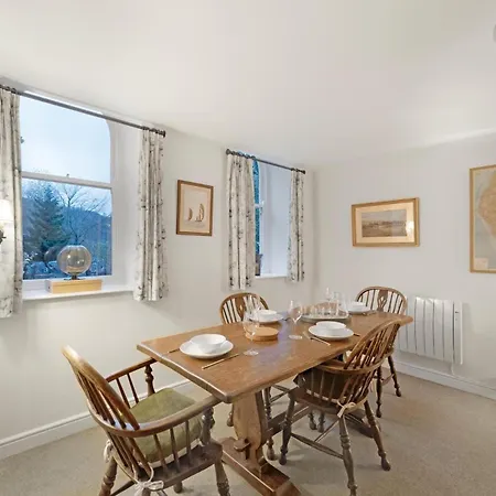 2 Bed In Ambleside Oc-Lr190 펜션 *